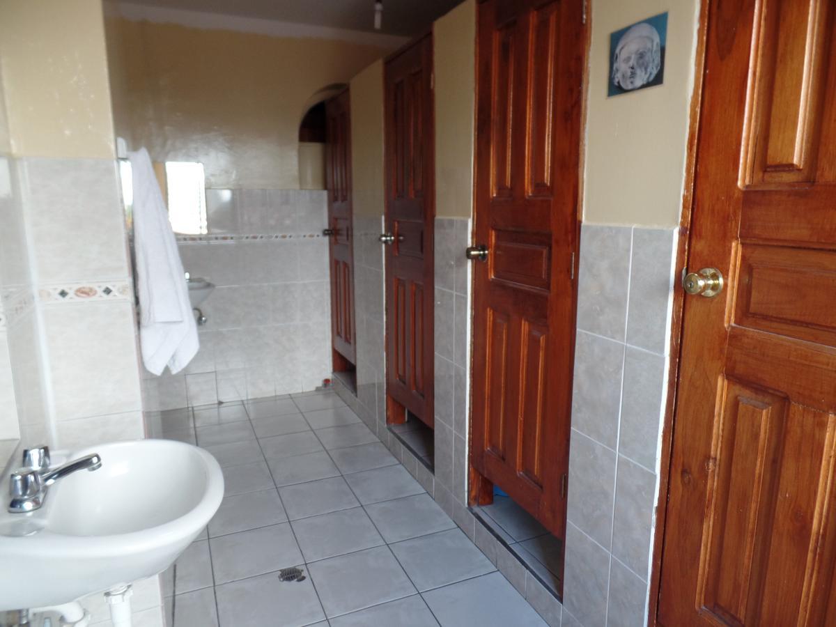 Hostel Revolution Кито Экстерьер фото